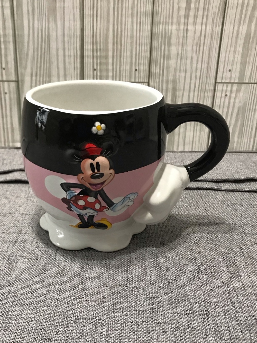 Disney Parks 3D Minnie Mouse Coffee Mug